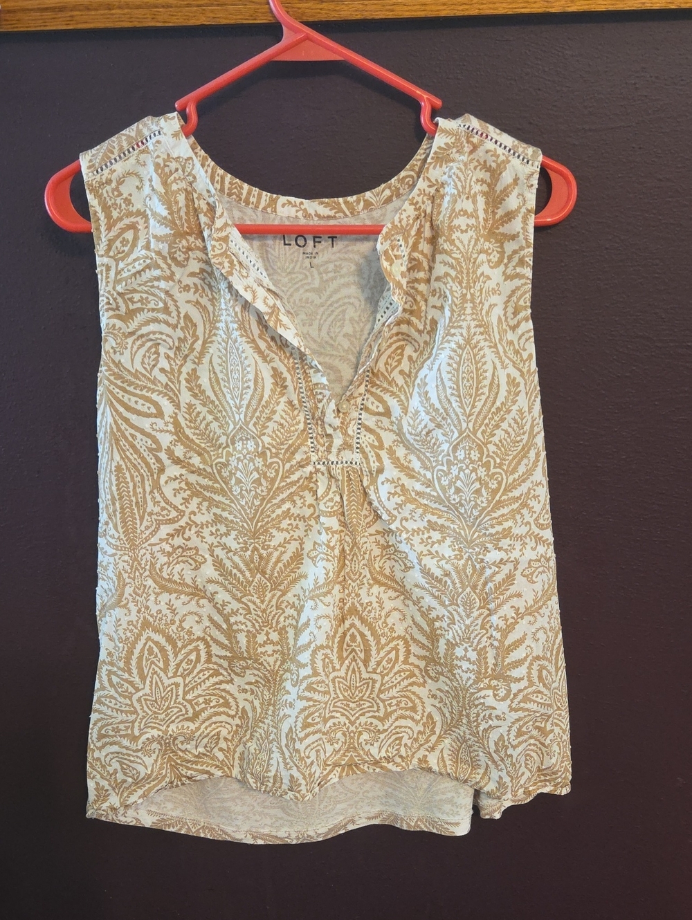 LOFT Cream and Tan Paisley Sleeveless Top